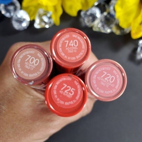 Revlon Ultra HD Gel Lip Gloss Make Up Lip Care Sand Gel Lip Color - Picture 3 of 7